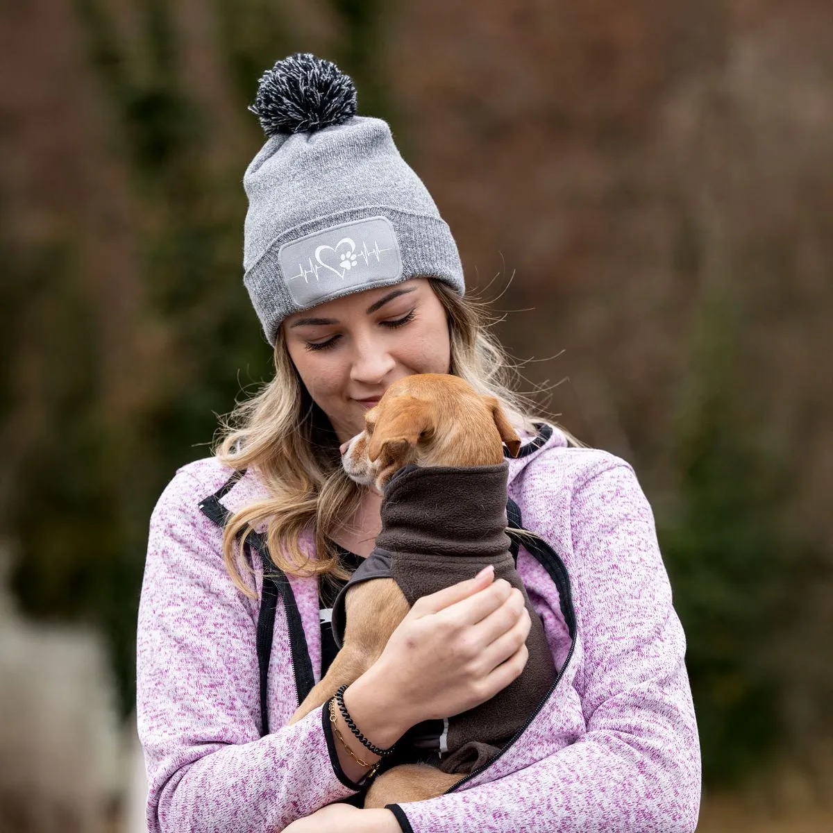 Gemeinsam stylisch durch die Kälte - Hundeliebe trifft Mützenliebe - Bommelmütze